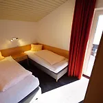 Mott Apartament Lermoos